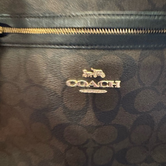 Coach Mae Signature โCโ brown & black crossbody adjustable strap purse bag! EUC - Picture 3 of 10